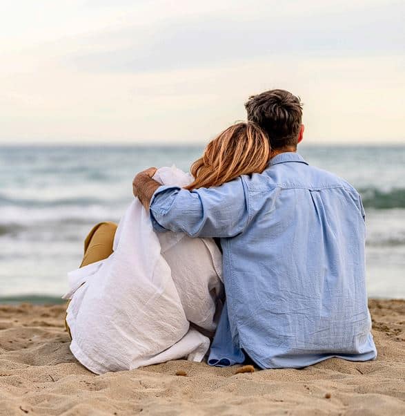 couple relaxing at the beach