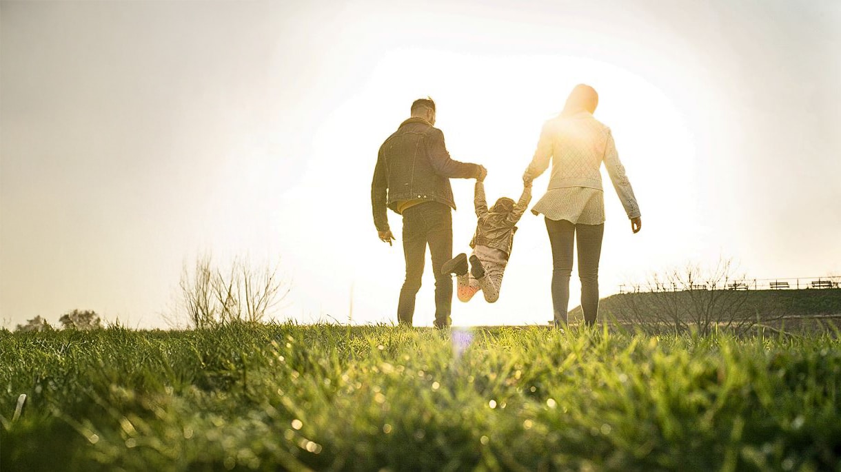 Couple thriving after couples counseling therapy in texas with texas couples therapy guidance
